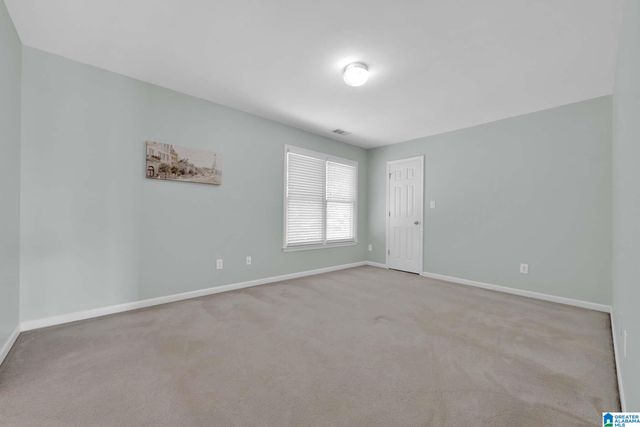 5065 LAKE CREST CIRCLE, Hoover, AL 35226