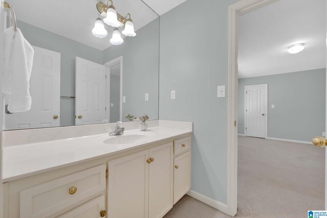 5065 LAKE CREST CIRCLE, Hoover, AL 35226