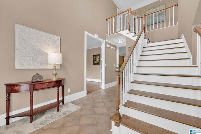 5065 LAKE CREST CIRCLE, Hoover, AL 35226