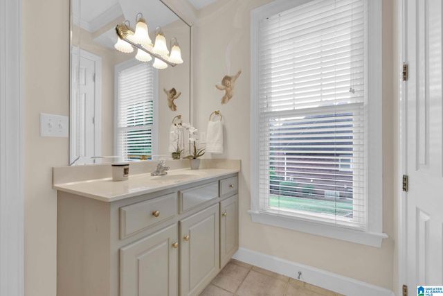 5065 LAKE CREST CIRCLE, Hoover, AL 35226