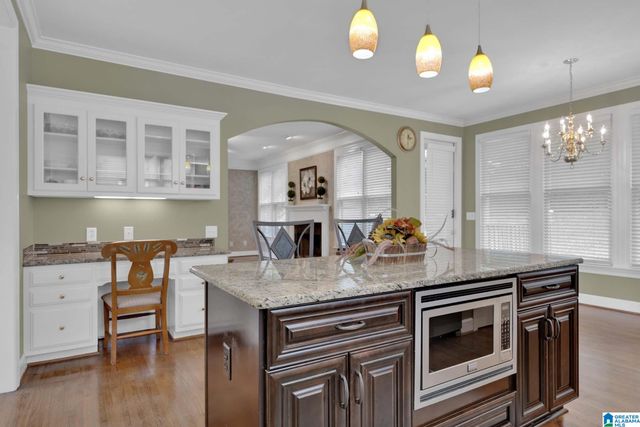 5065 LAKE CREST CIRCLE, Hoover, AL 35226