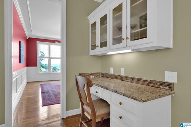 5065 LAKE CREST CIRCLE, Hoover, AL 35226