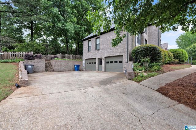 5065 LAKE CREST CIRCLE, Hoover, AL 35226