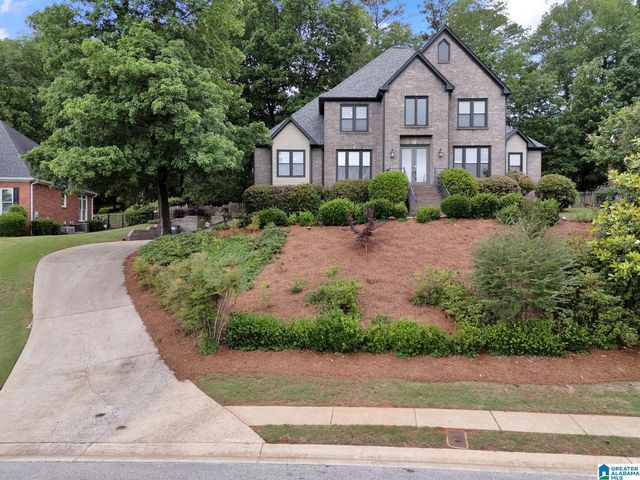 5065 LAKE CREST CIRCLE, Hoover, AL 35226