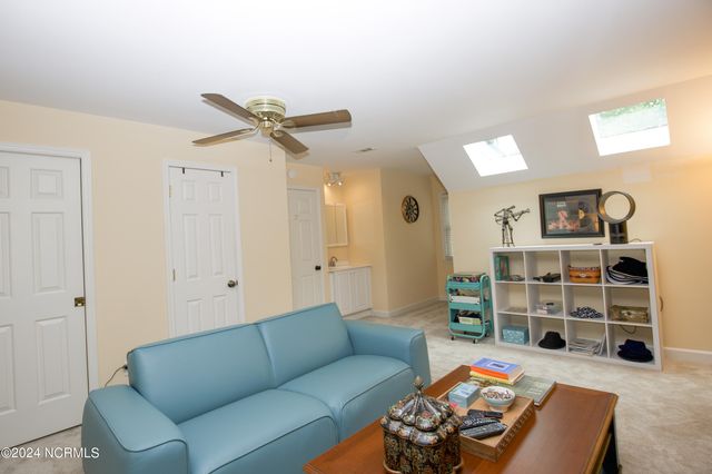 2 Colonial Pines Circle, Pinehurst, NC 28374