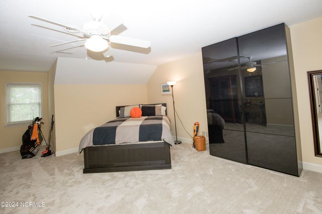 2 Colonial Pines Circle, Pinehurst, NC 28374