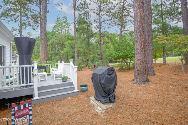 2 Colonial Pines Circle, Pinehurst, NC 28374