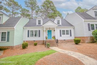 2 Colonial Pines Circle, Pinehurst, NC 28374