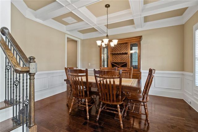 1050 Silver Thorne Drive, Loganville, GA 30052