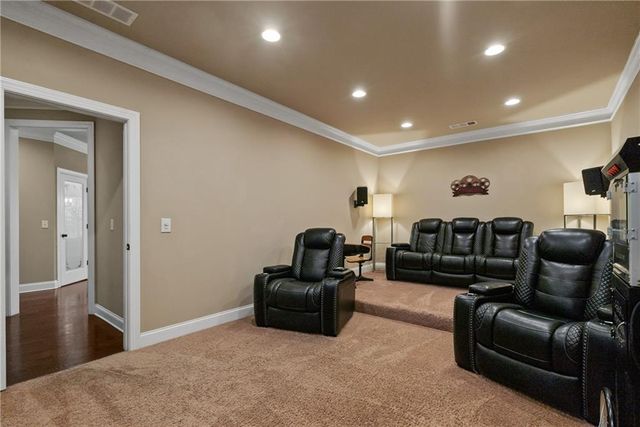 1050 Silver Thorne Drive, Loganville, GA 30052