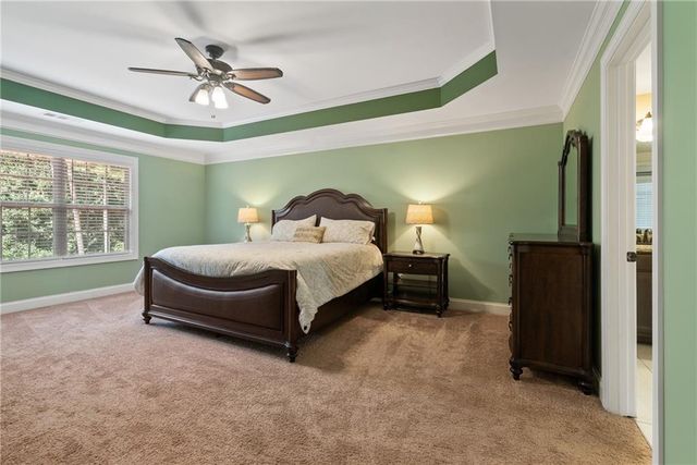 1050 Silver Thorne Drive, Loganville, GA 30052