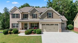 1050 Silver Thorne Drive, Loganville, GA 30052