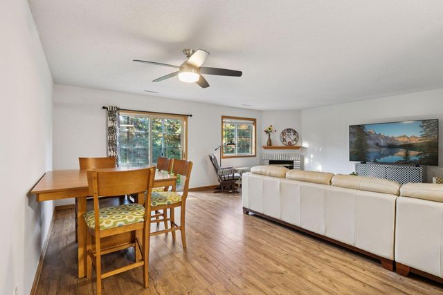 698 Monn Avenue, Vadnais Heights, MN 55127