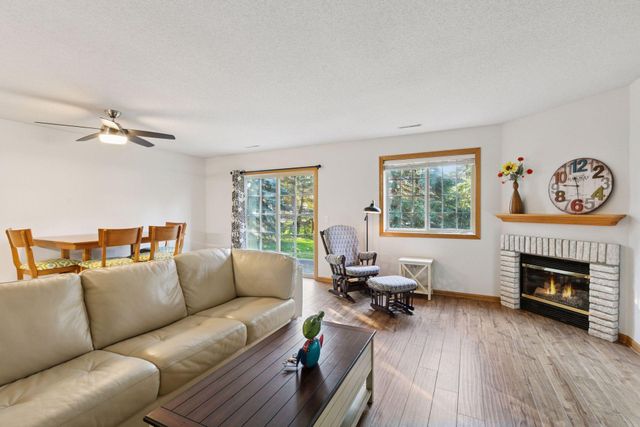 698 Monn Avenue, Vadnais Heights, MN 55127