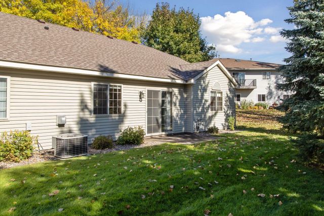 698 Monn Avenue, Vadnais Heights, MN 55127