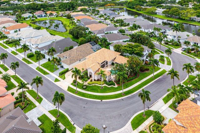 5785 Regency Circle E, Boca Raton, FL 33496