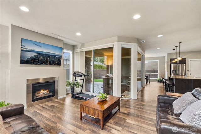 5627 S 336th Place, Auburn, WA 98001