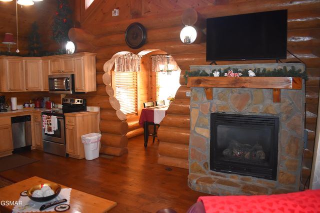 2910 Piney Ridge Way, Sevierville, TN 37862