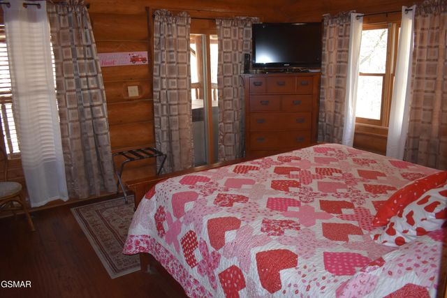 2910 Piney Ridge Way, Sevierville, TN 37862