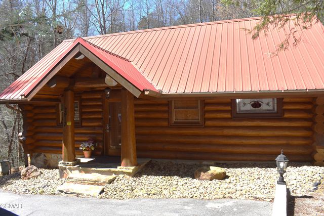 2910 Piney Ridge Way, Sevierville, TN 37862