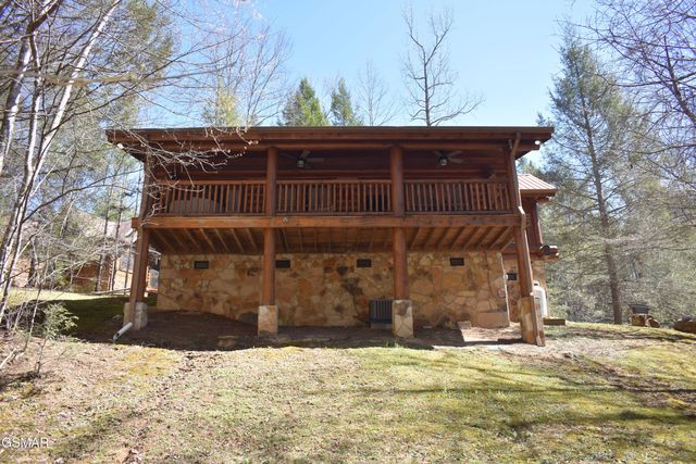 2910 Piney Ridge Way, Sevierville, TN 37862