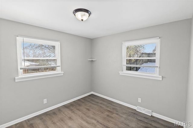 206 Longfellow Avenue, Alton, IL 62002