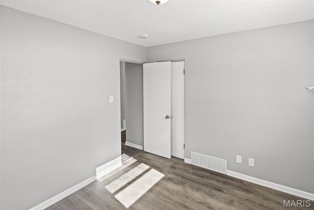 206 Longfellow Avenue, Alton, IL 62002