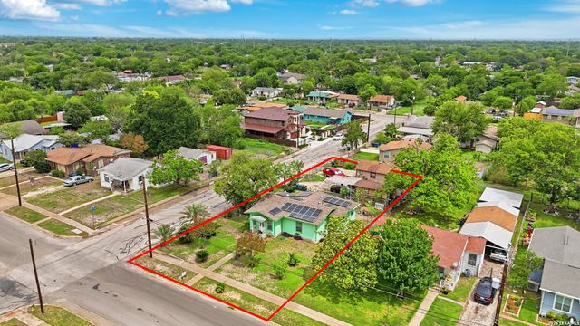 329 RAYBURN DR, San Antonio, TX 78221