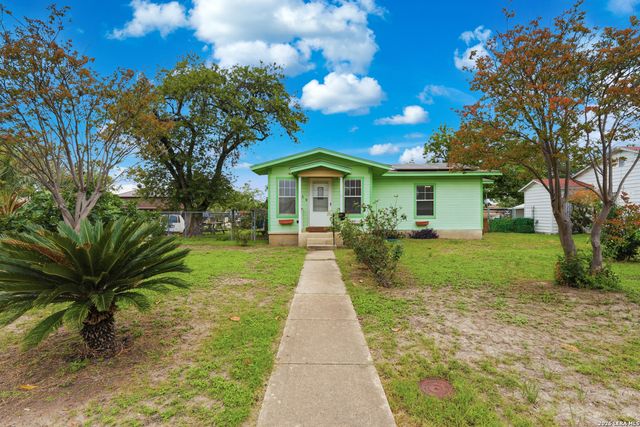 329 RAYBURN DR, San Antonio, TX 78221