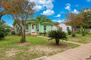 329 RAYBURN DR, San Antonio, TX 78221