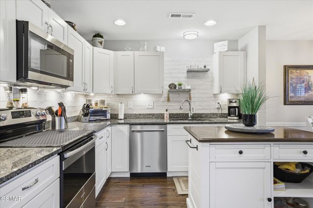 422 Larkspur Way, Sevierville, TN 37862