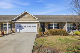 422 Larkspur Way, Sevierville, TN 37862