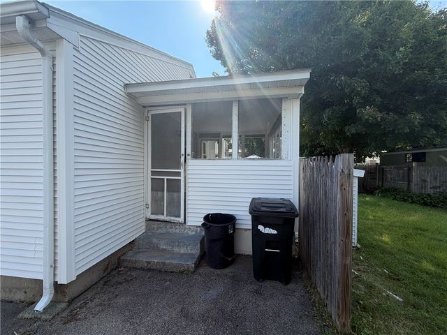 20 Lyman Avenue, Johnston, RI 02919