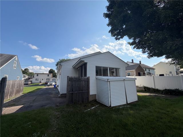 20 Lyman Avenue, Johnston, RI 02919