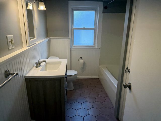 20 Lyman Avenue, Johnston, RI 02919