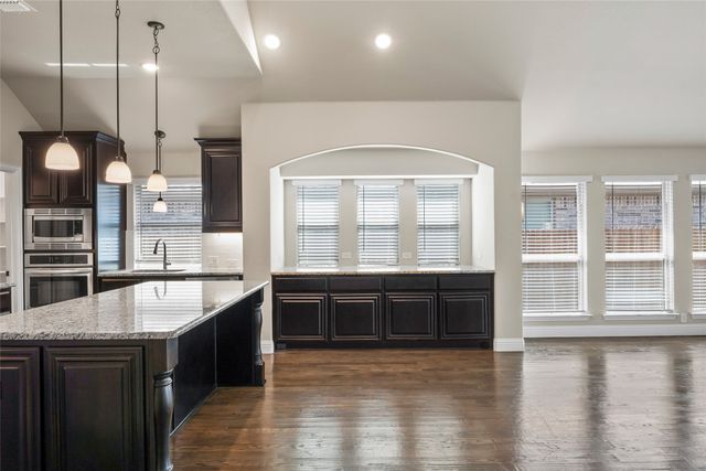 8808 White Rock Lane, Denton, TX 76226
