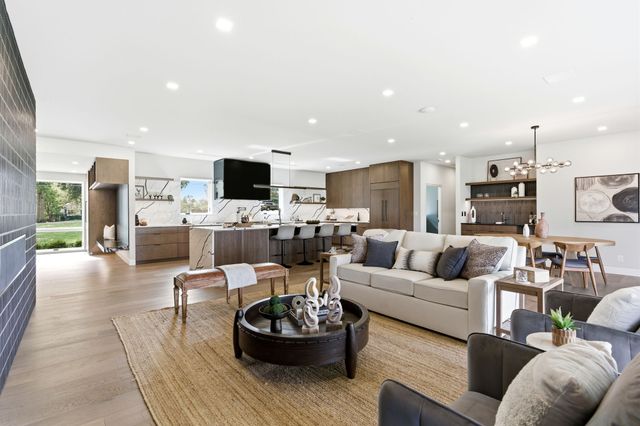 103 Walnut Dr, Hendersonville, TN 37075