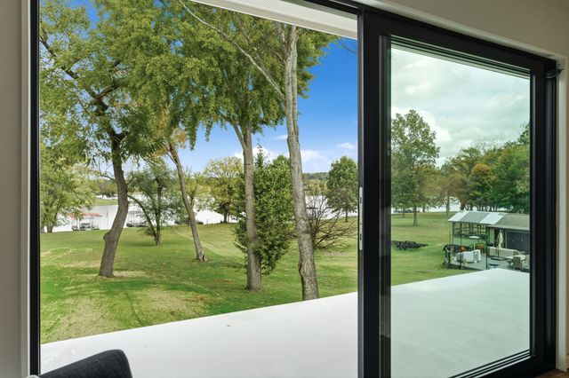 103 Walnut Dr, Hendersonville, TN 37075