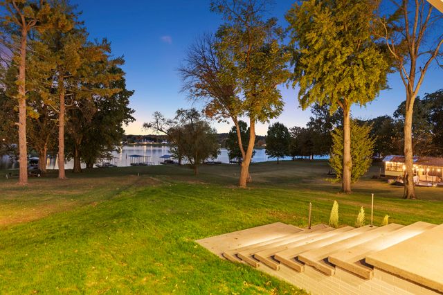 103 Walnut Dr, Hendersonville, TN 37075