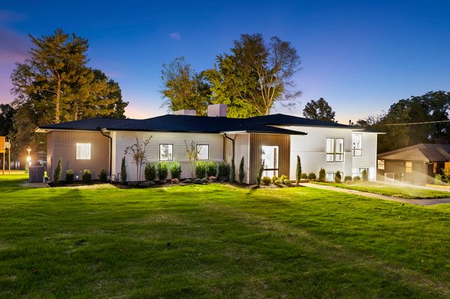 103 Walnut Dr, Hendersonville, TN 37075