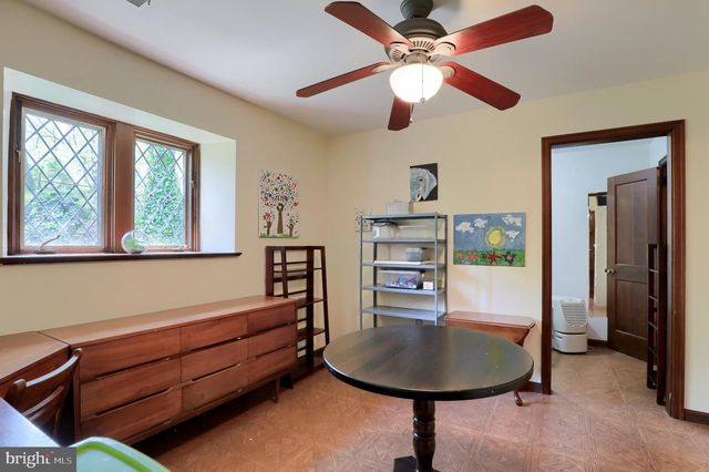 80 SCHOOL HOUSE RD, Lancaster, PA 17603