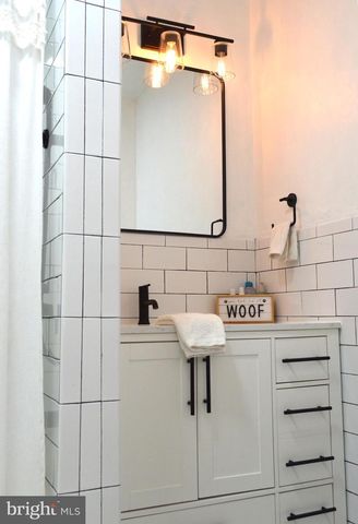 80 SCHOOL HOUSE RD, Lancaster, PA 17603