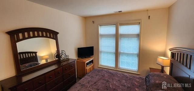 2207 Cedar Village Boulevard, East Brunswick, NJ 08816