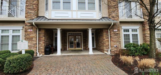 2207 Cedar Village Boulevard, East Brunswick, NJ 08816