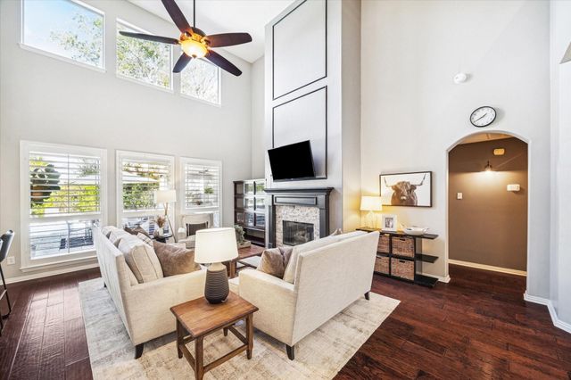 1414 Shady Valley Drive, Sugar Land, TX 77479