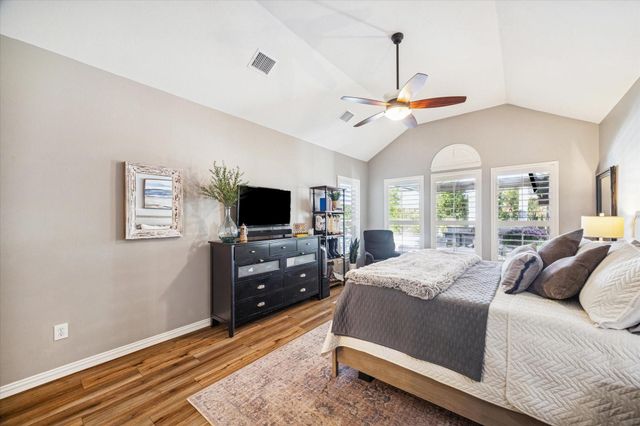 1414 Shady Valley Drive, Sugar Land, TX 77479