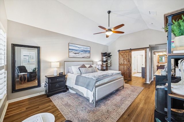 1414 Shady Valley Drive, Sugar Land, TX 77479