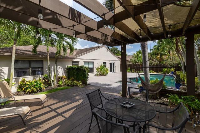 5231 SW 115th Avenue, Cooper City, FL 33330