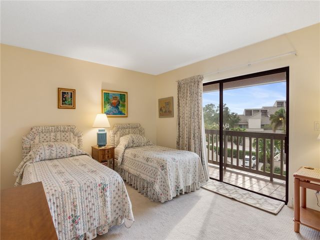 1880 Bay Road I319, Vero Beach, FL 32963