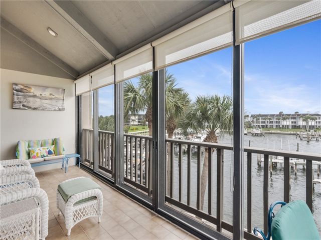 1880 Bay Road I319, Vero Beach, FL 32963